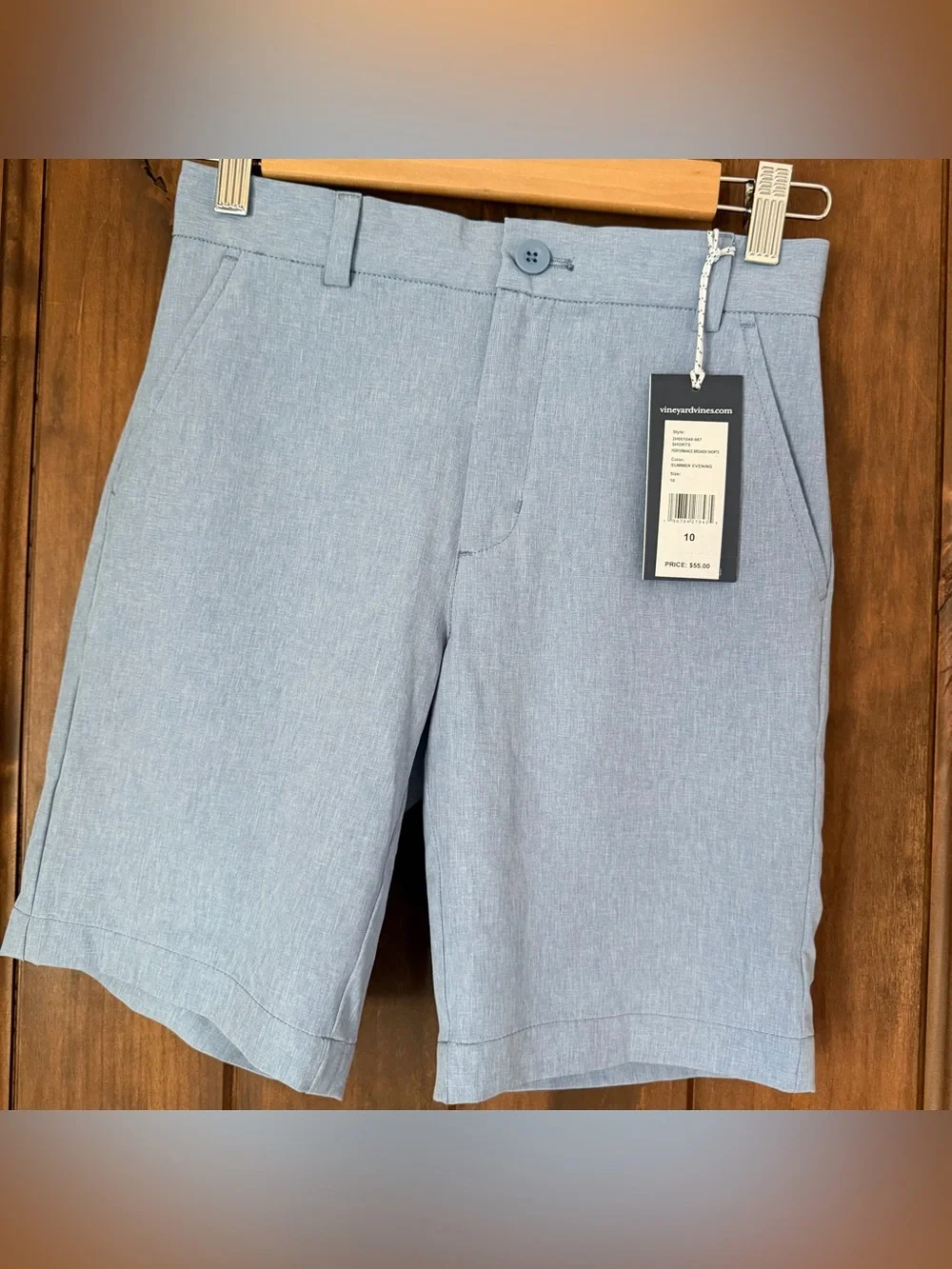 Vineyard Vines Light Blue Boy’s (size 10) Flat-Front Shorts